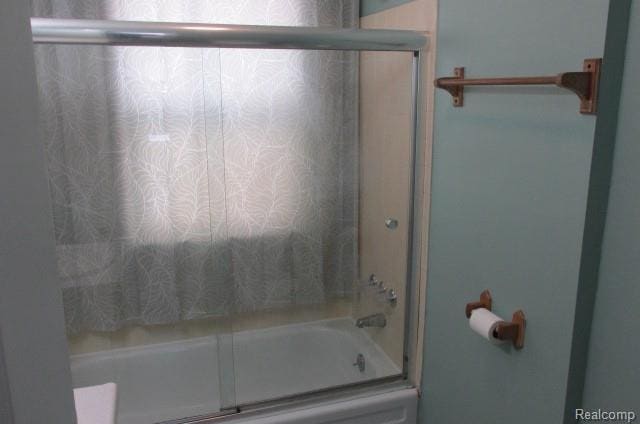 Building Photo - 995 Lakeview St