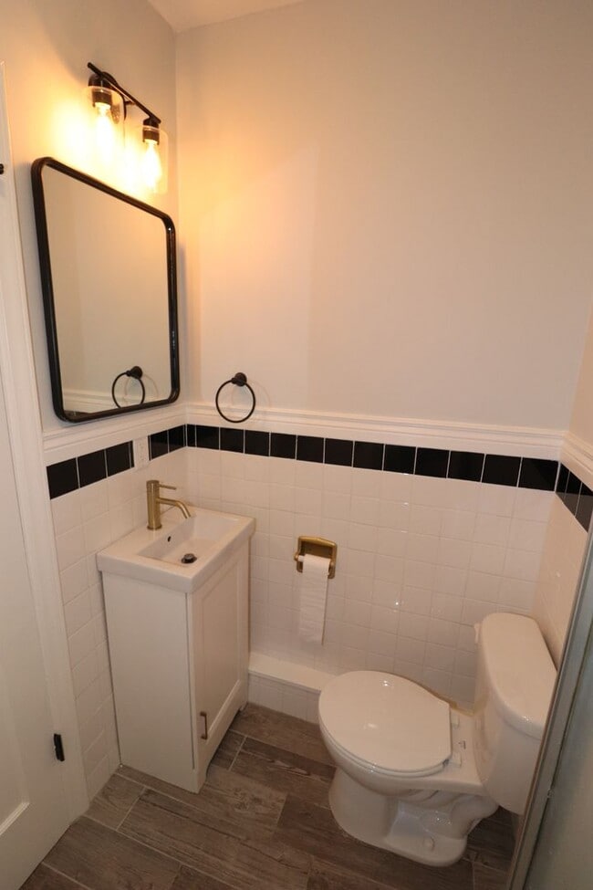 Building Photo - Gorgeous Home for Rent