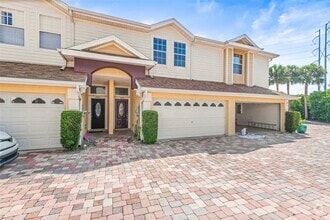 Building Photo - 2979 Estancia Pl