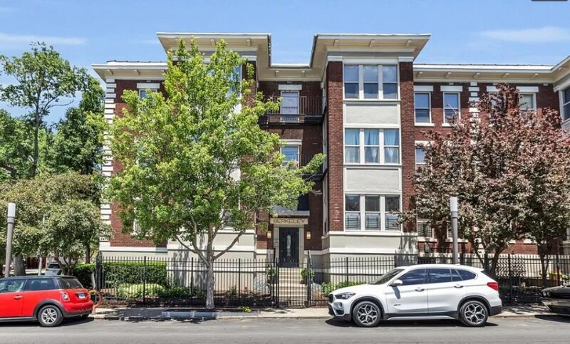 Building Photo - 200 E 43rd St