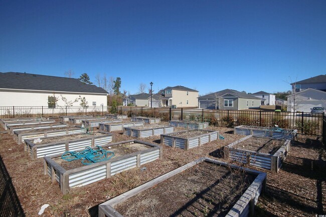 Building Photo - 1121 Tibetan St