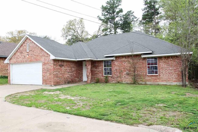 Building Photo - 10897 Park Pl