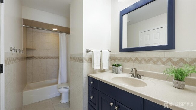 Building Photo - 70 Connor Ave