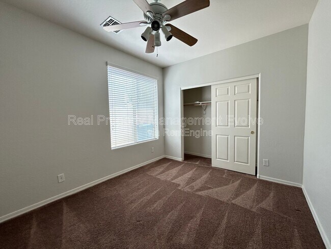 Building Photo - 9707 S 45th Ave