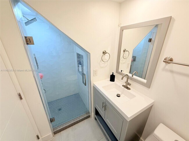 Building Photo - 10626 NW 7th St