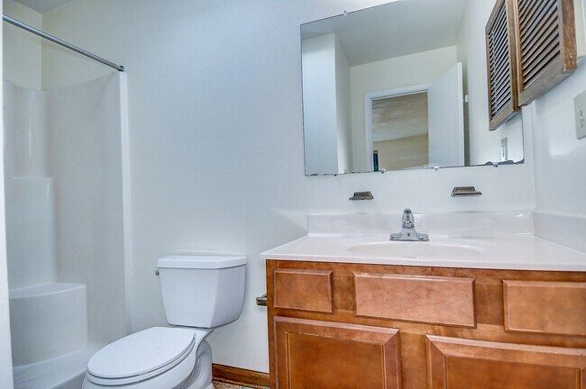 Building Photo - FOR RENT - INDIAN LAKES / SALEM AREA VIRGINIA BEACH!