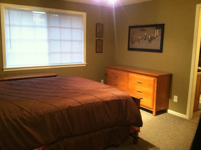 Building Photo - 26940 176 Pl SE