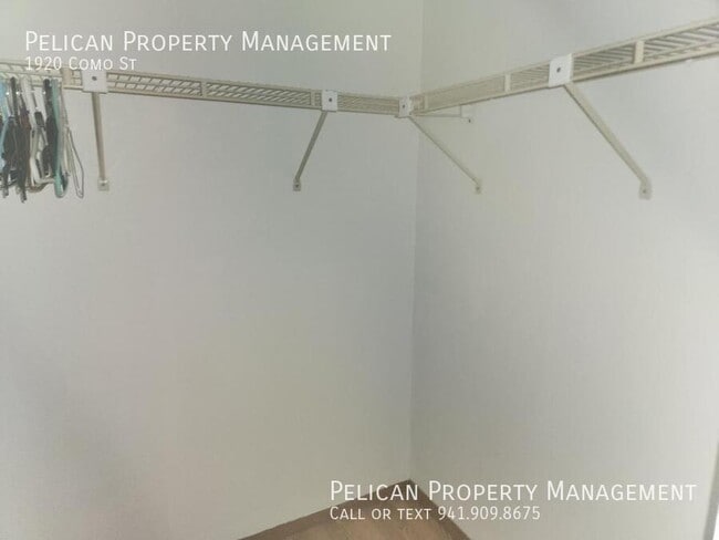 Building Photo - 1920 Como St