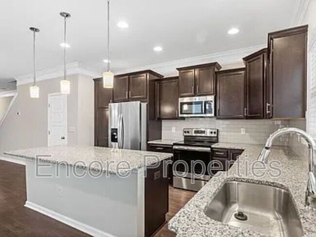 Building Photo - 1228 Brown Velvet Ln