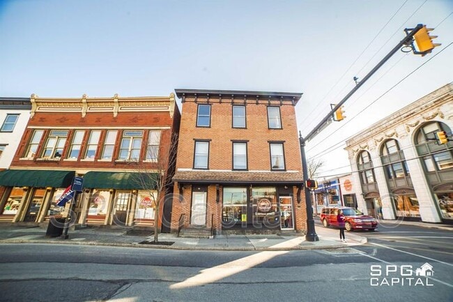 Primary Photo - 62 Chambersburg St