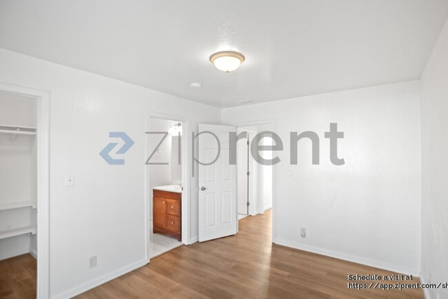 Building Photo - 29213 Dixon St