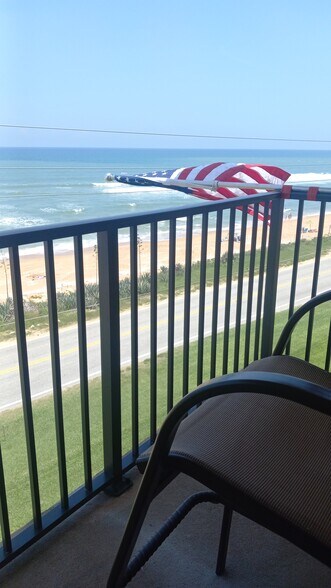 Building Photo - 2390 Ocean Shore Blvd