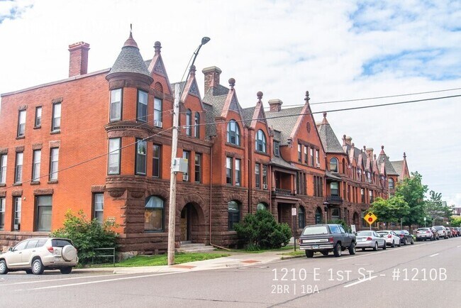 Primary Photo - 1210 E 1st St
