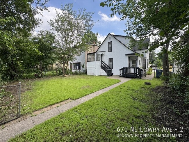 Building Photo - 675 NE Lowry Ave