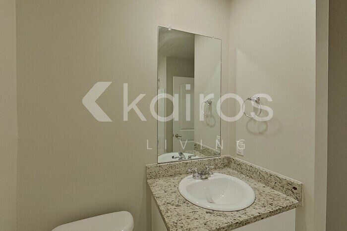 Building Photo - 124 Yardley Ct