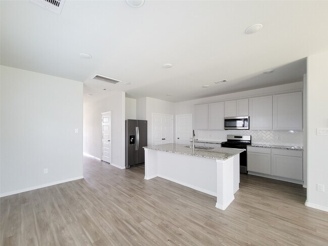 Building Photo - 23330 Kinsfolk Dr
