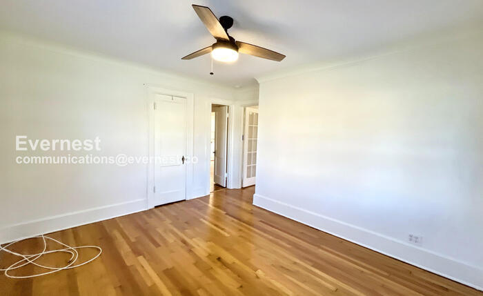 Building Photo - 1618 Hickory Valley Rd