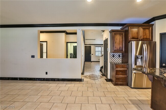 Building Photo - 235 Calvino Ave