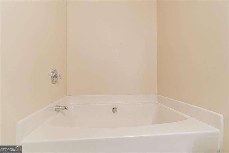 Building Photo - 4247 Youngstown Cir