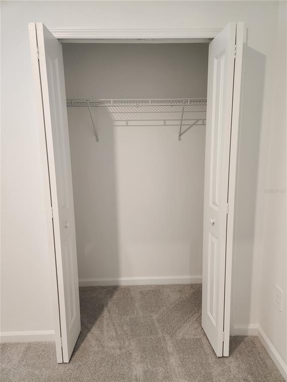 Building Photo - 3060 Armstrong Ave