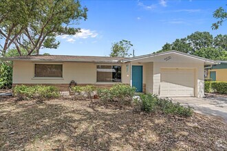 Building Photo - Annual 3 Bed 2 Bath Single Family Home w/ ...