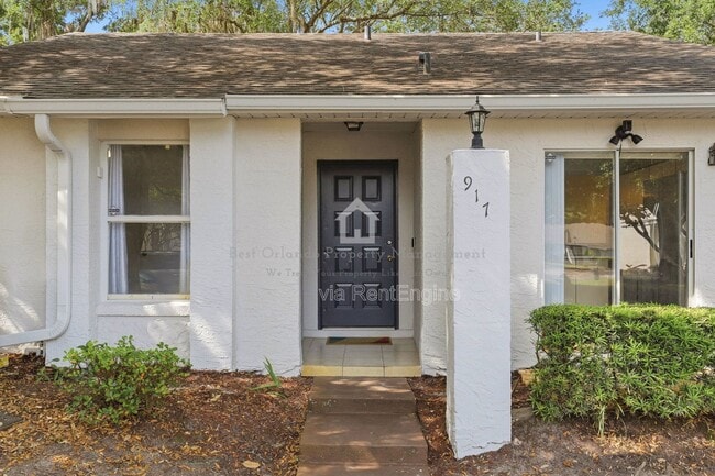 Building Photo - 917 Pebble Creek Cir