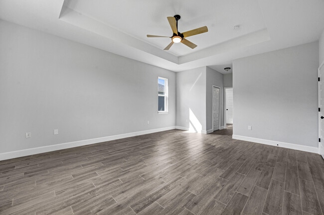 Building Photo - 2651 Quentin Ave SE