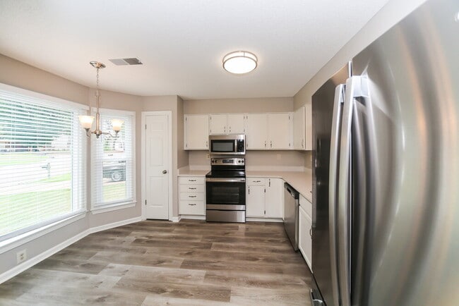 Building Photo - 4997 Woodberry Cove S