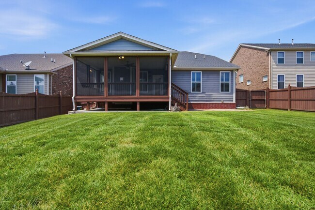 Building Photo - 5036 Winslow Dr