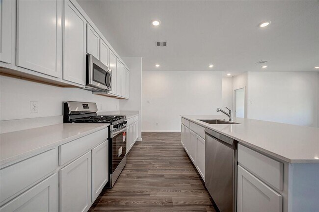 Building Photo - 5119 Whispering River Dr