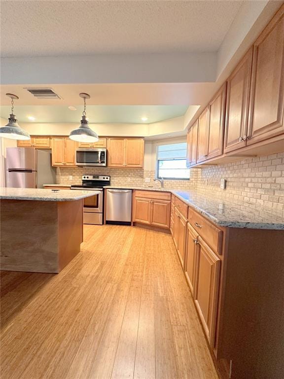 Building Photo - 229 Mark Twain Ln