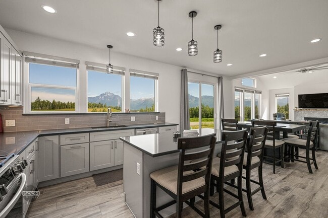 Building Photo - Premium 4BR Rental in The Ranch | Stunning Mountain Views | Easy Community Location | Automatic G...