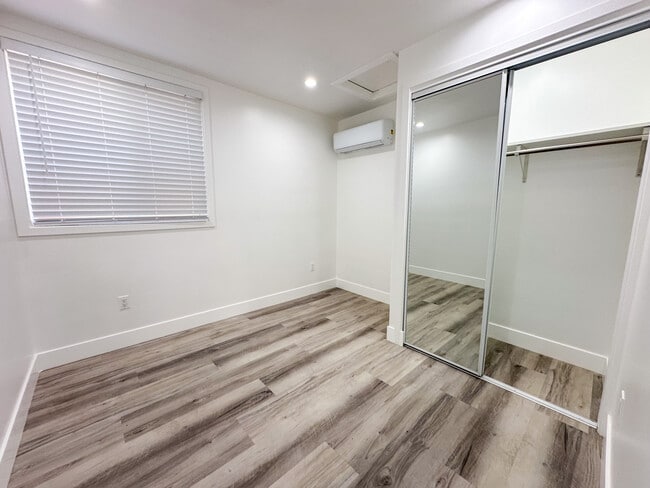 Building Photo - 3028 1st St