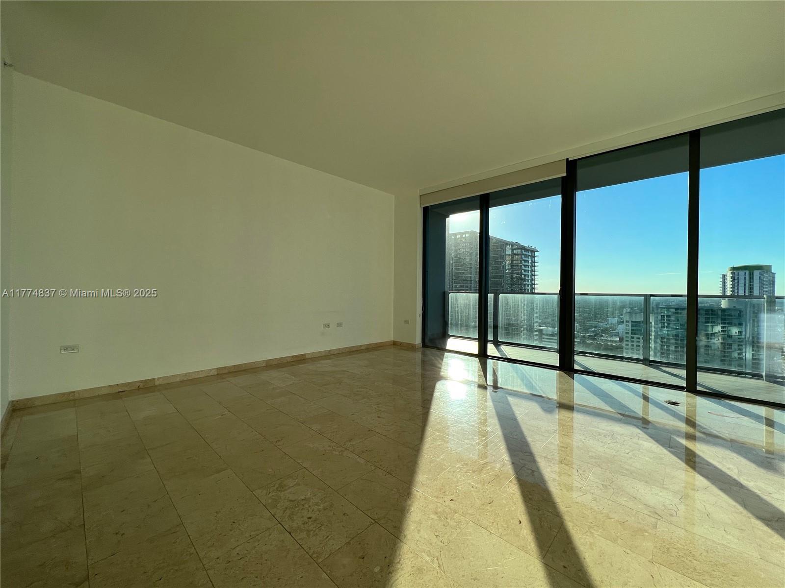 Building Photo - 68 SE 6th St