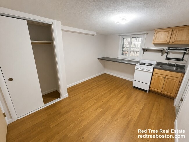 Building Photo - 53 S Huntington Ave