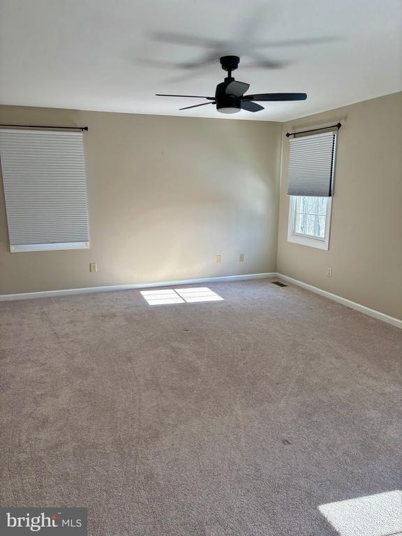 Building Photo - 15 Highgate Ln