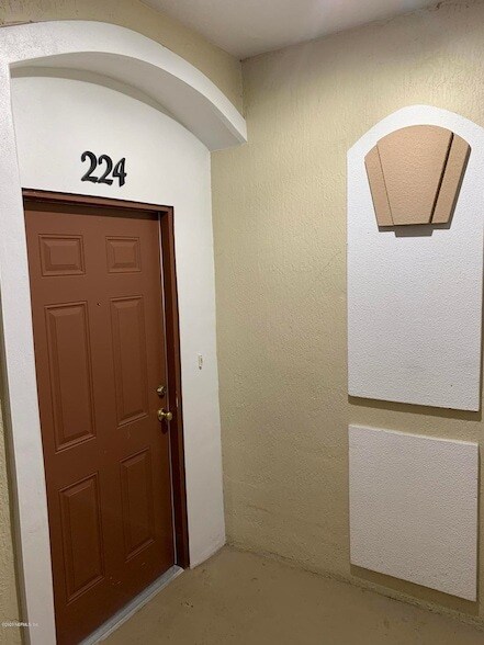 Building Photo - 13364 Beach Blvd