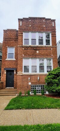 Building Photo - 4856 W Dakin St