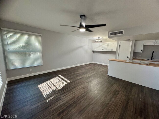 Building Photo - 1441 Dorothy Ave