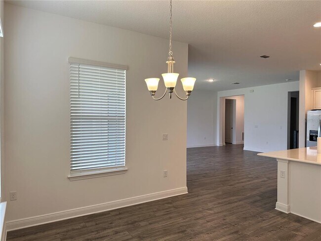 Building Photo - 15161 Lake Bessie Loop