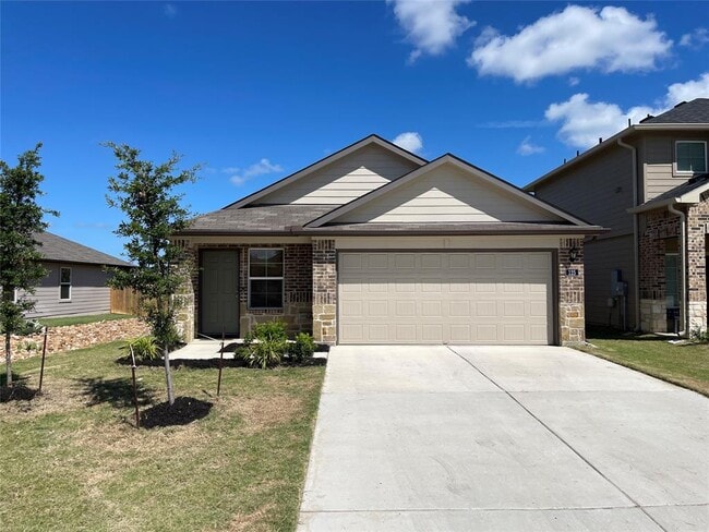 Building Photo - 125 Calgary Ln
