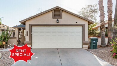 Building Photo - Your Private Oasis with No HOA Hassles!