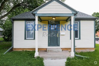 Building Photo - 2 Bed 1 Bath Home McKennan Park Area