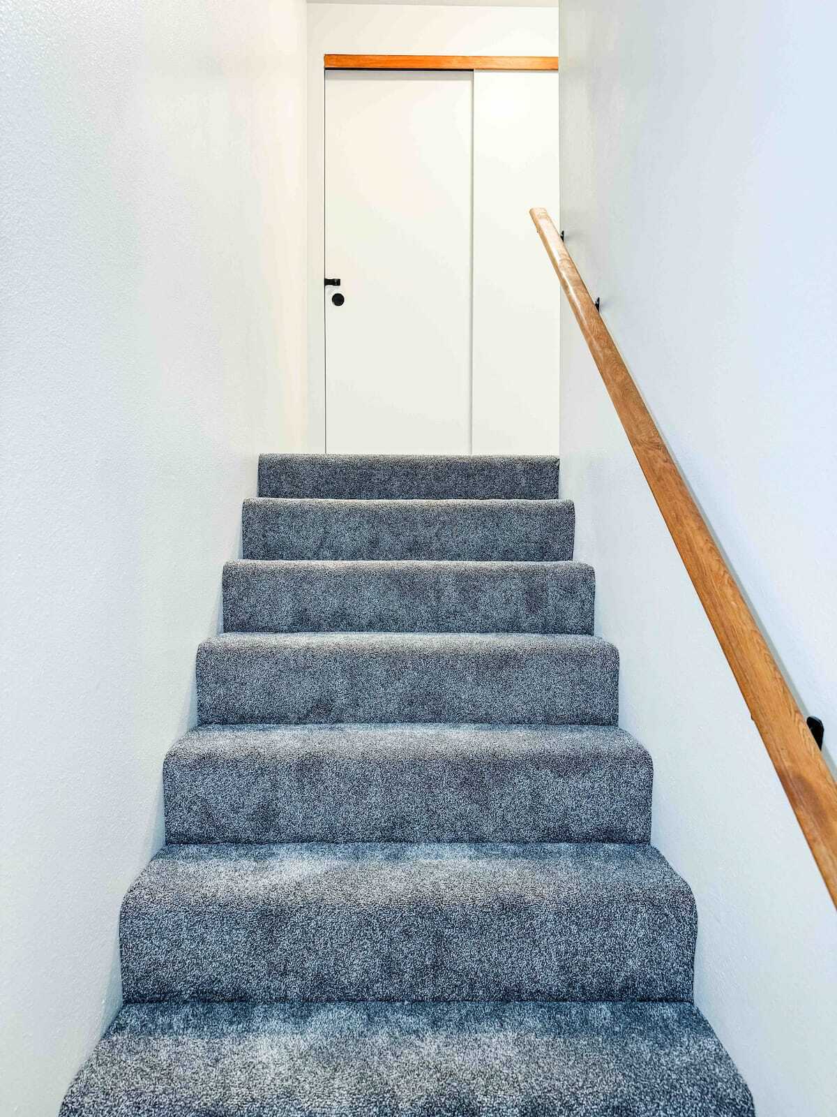 Building Photo - 329 Bessie St