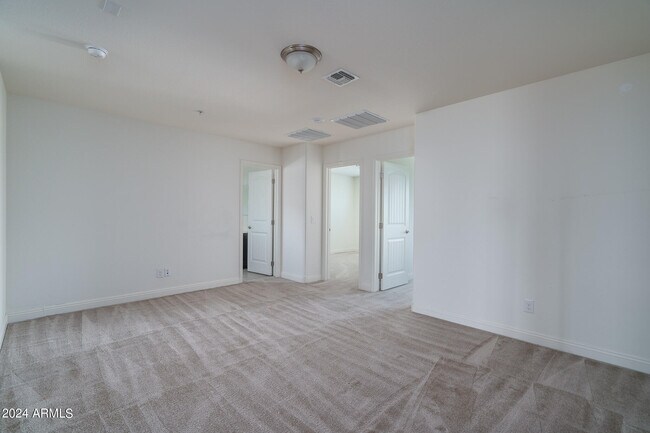 Building Photo - 1627 N 208th Ave