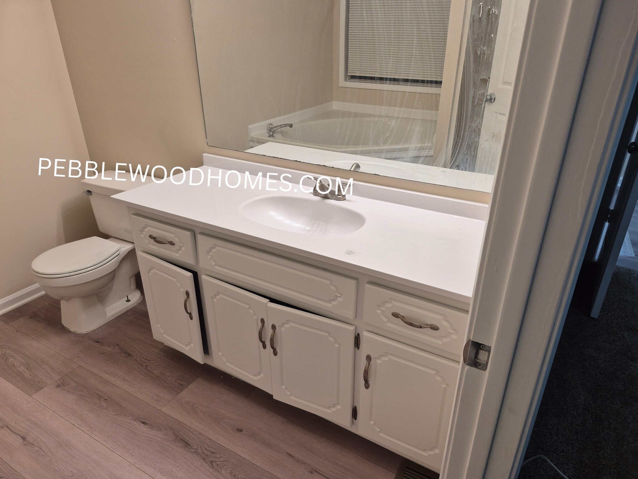 Primary bathroom - 2599 Candler Way SW