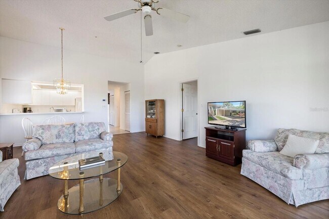 Building Photo - 841 Waterside Dr