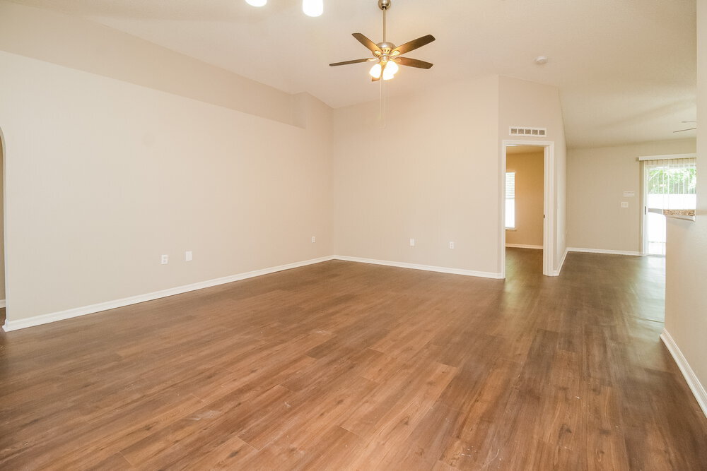 Building Photo - 13825 Econ Woods Ln