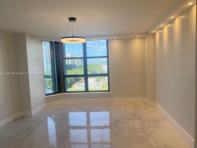 Building Photo - 3530 Mystic Pointe Dr