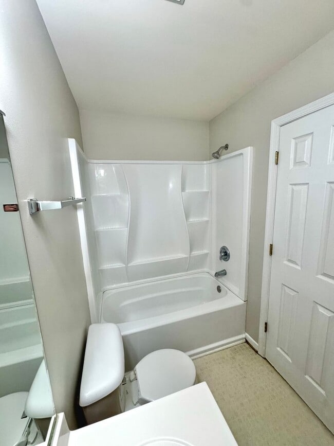 Building Photo - Move-in Ready! Beautifully Updated 4 Bedroom, 2.5 bath Home, located on a Quiet Cul-de-Sac in N. ...